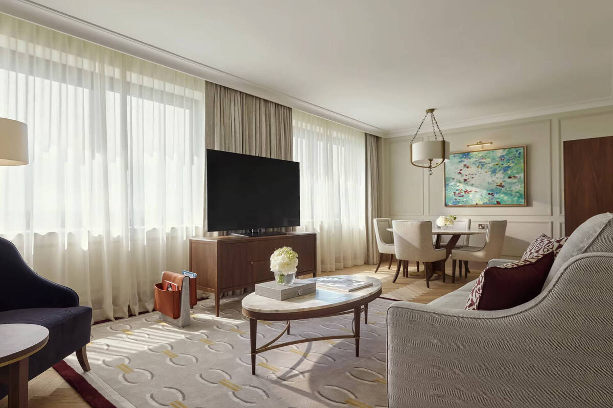 Luxury Suite