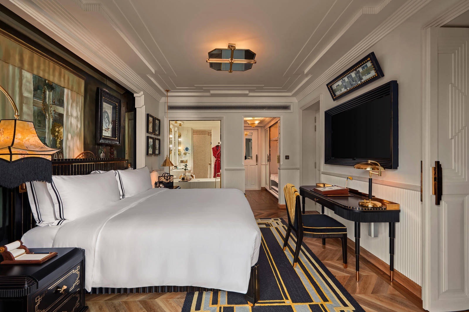 PREMIER SUITE