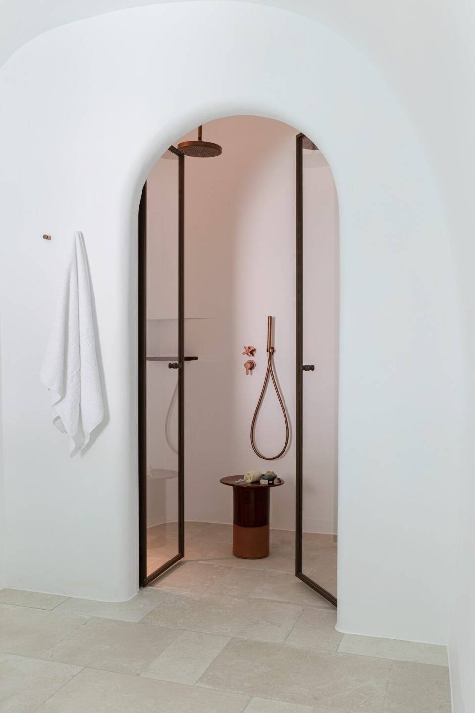 River Pool Suite