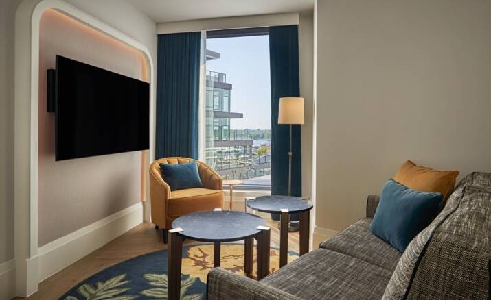 Deluxe River View Four Bedroom Suite