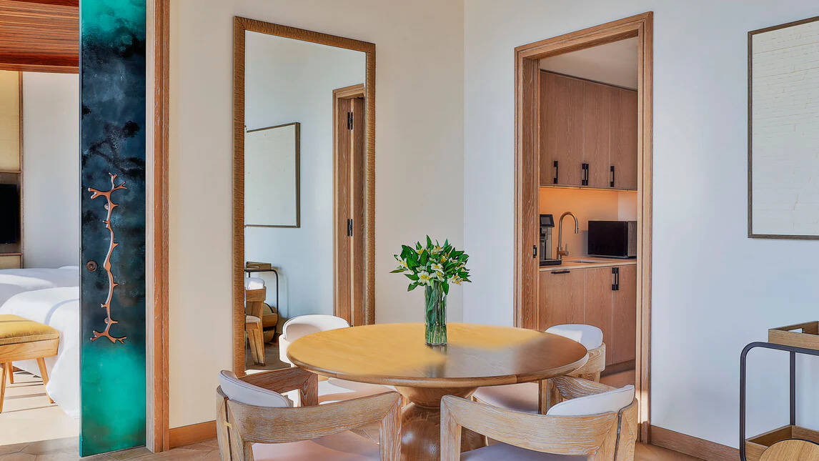 Sunset Dune Two Bedroom Villa King Two Twins