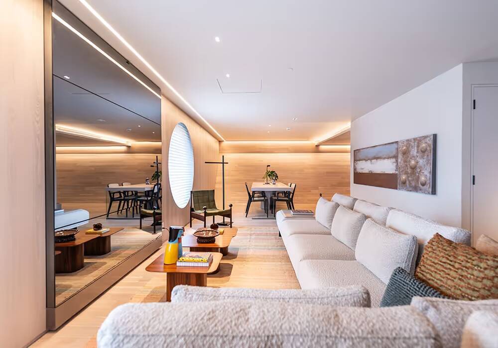Champs Élysées Suite