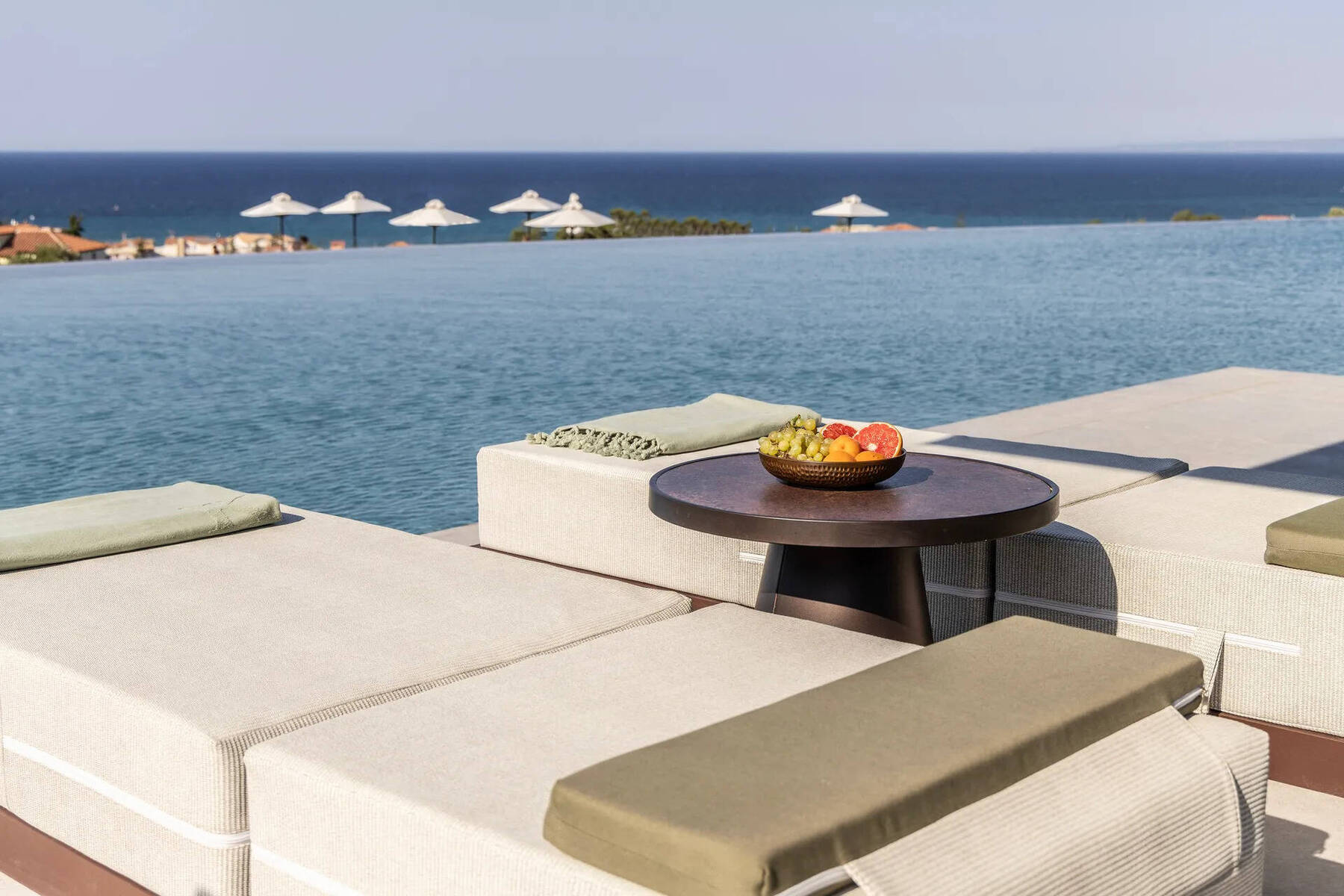 Island Suite Swim Up Sea view
