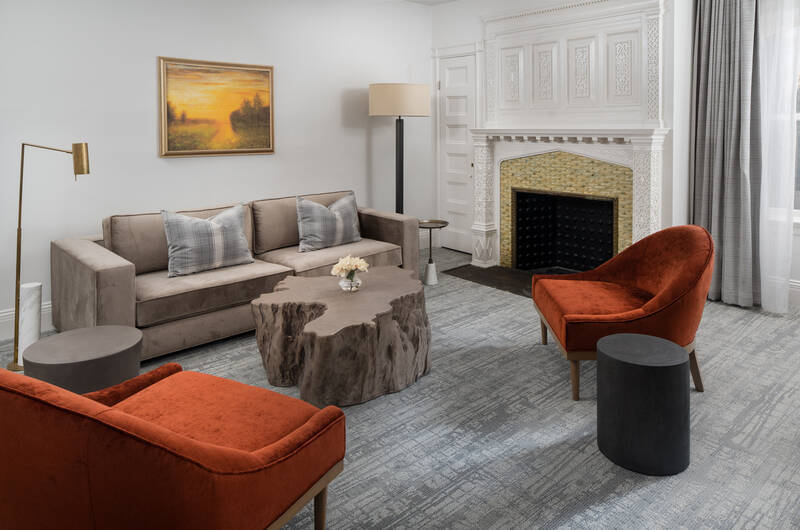 Thoreau Mansion Suite with King Bed