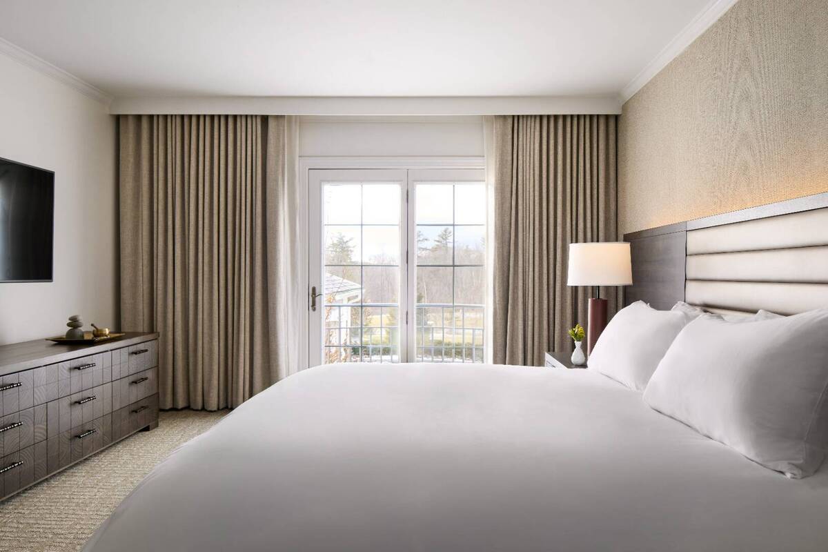Hemlock Suite with King Bed