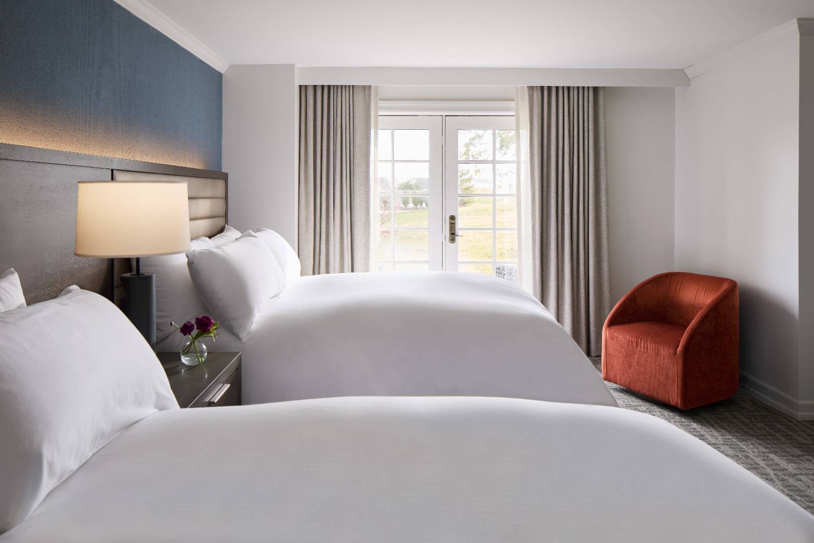 Evergreen Suite with Two Queens