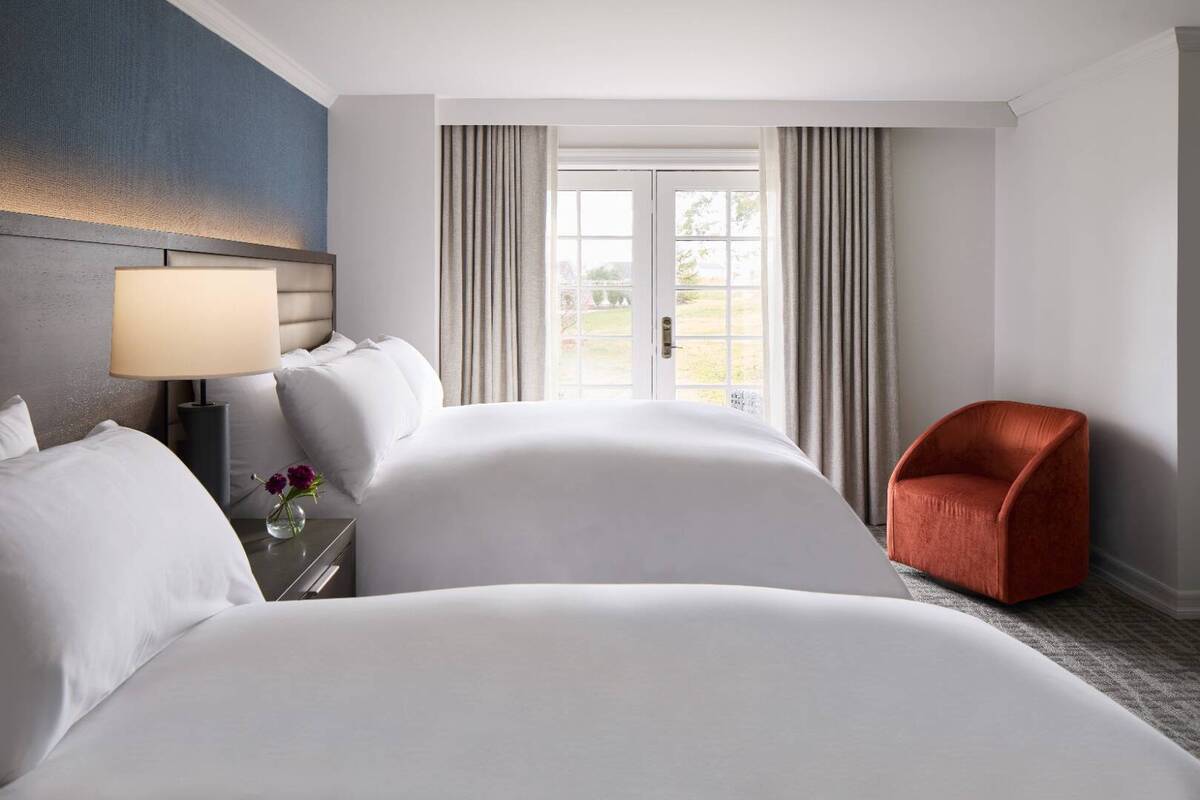 Evergreen Suite with Two Queens