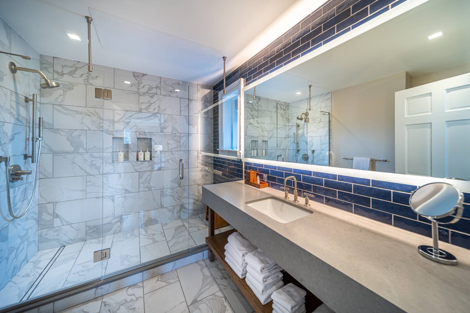 Melville Mansion Suite with King Bed