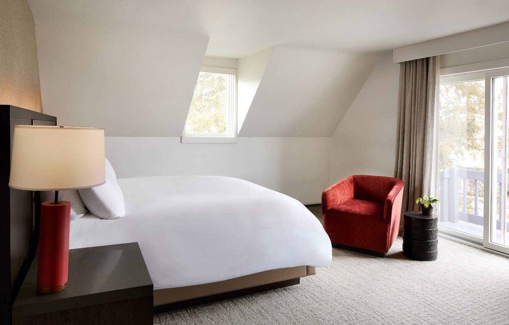 Carriage Suite with King Bed