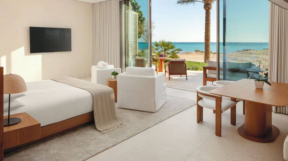 RED SEA SUITE JUNIOR SUITE KING SEAFRONT 