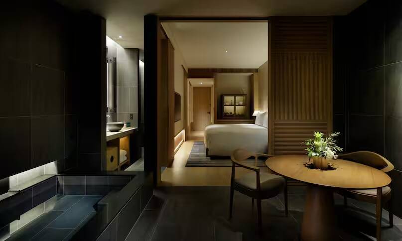 Onsen Garden Room King