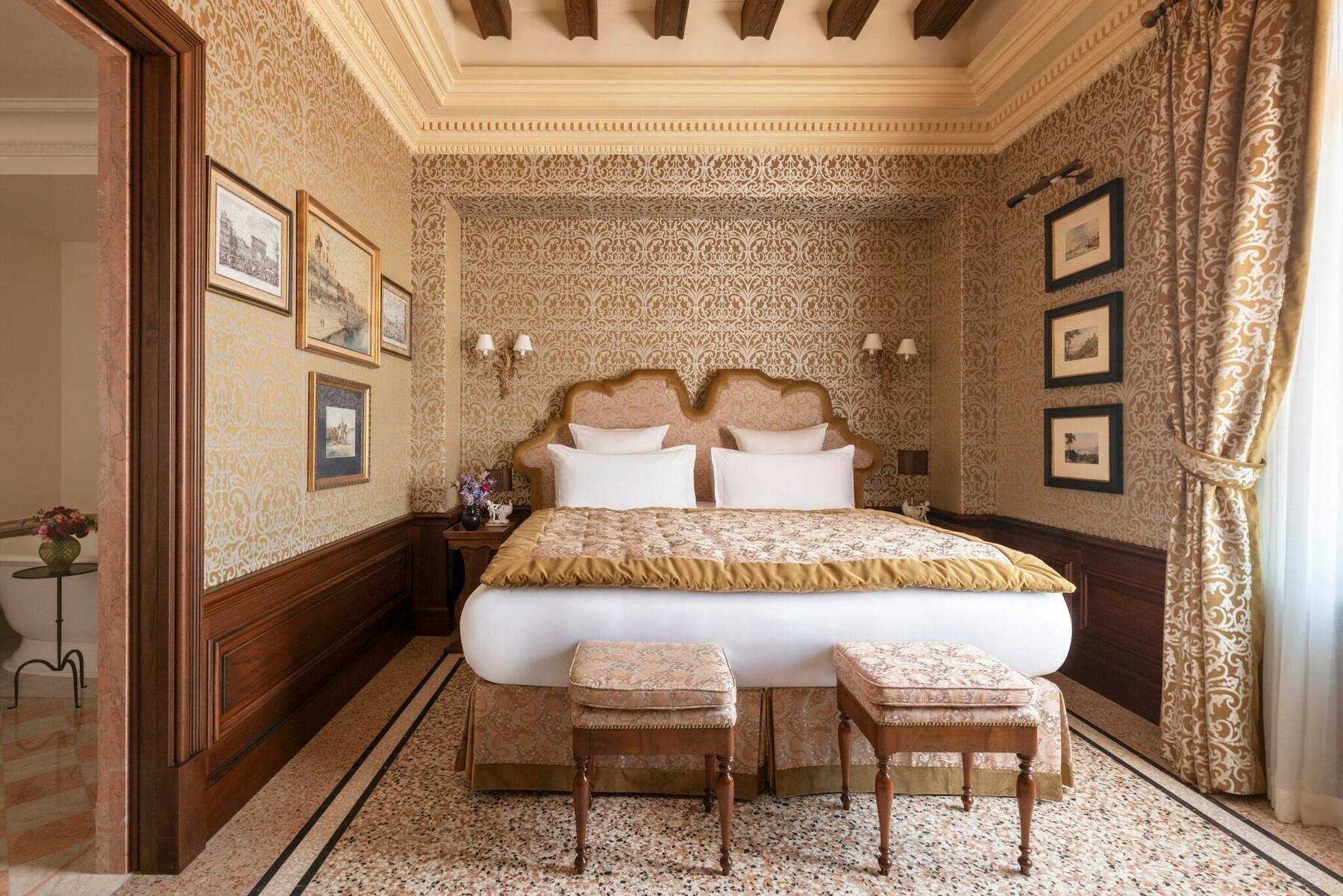 One Bedroom Suite 