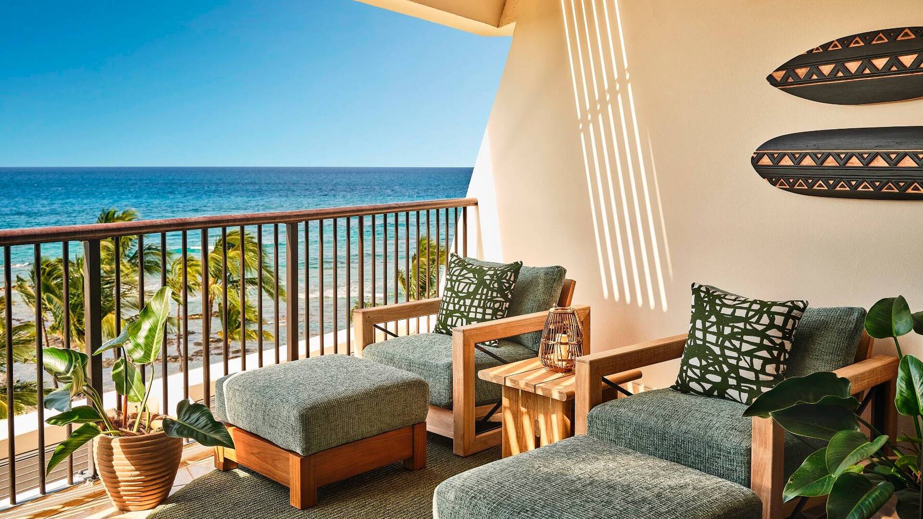 OCEANFRONT TWO BEDROOM SUITE