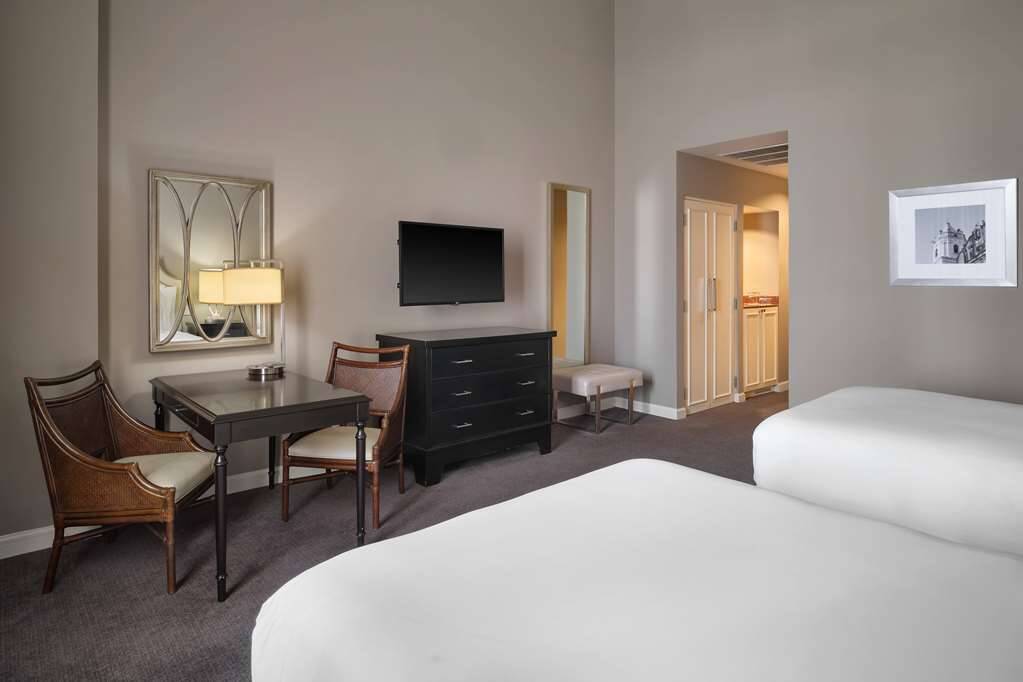 Deluxe Classic Double Guest Room