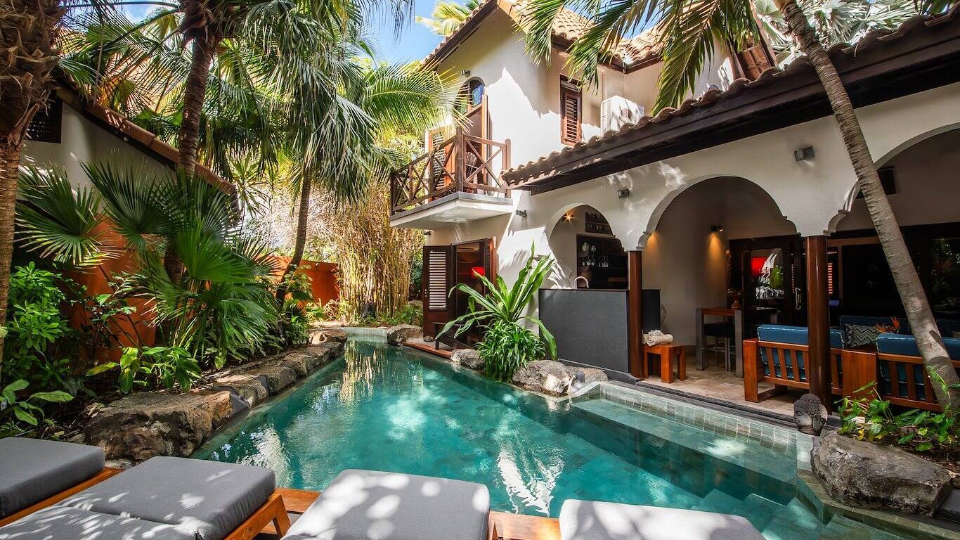 PRIVATE POOL VILLA