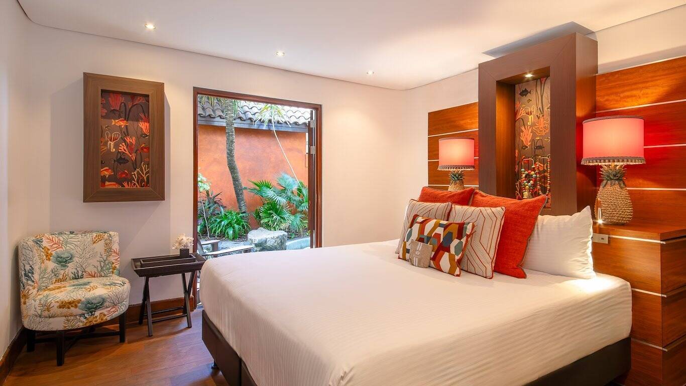 PRIVATE POOL VILLA