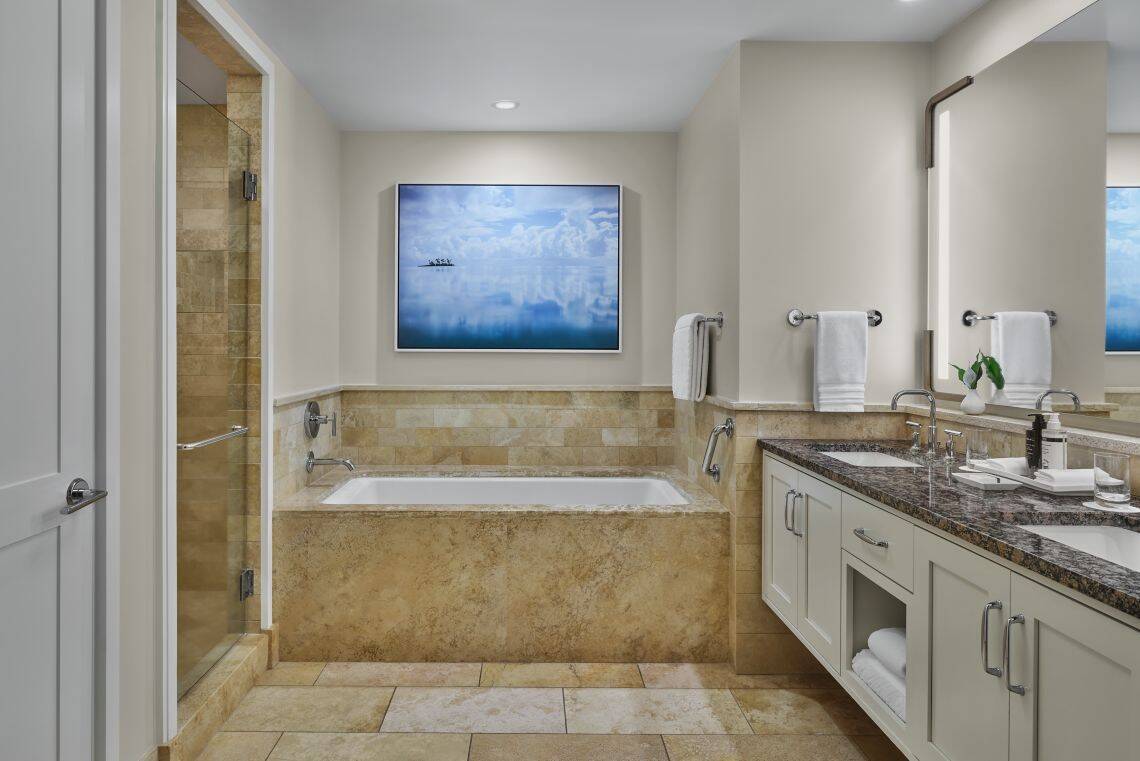 OCEAN VIEW TWO BEDROOM RESIDENCE, LANAI