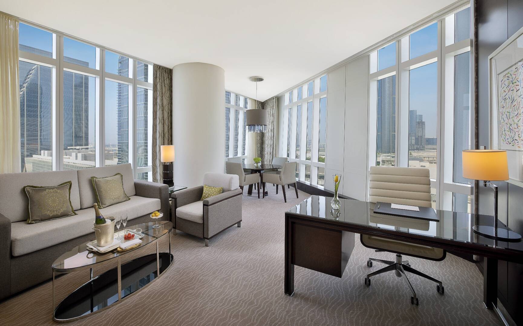 Manor Club Junior Suite King