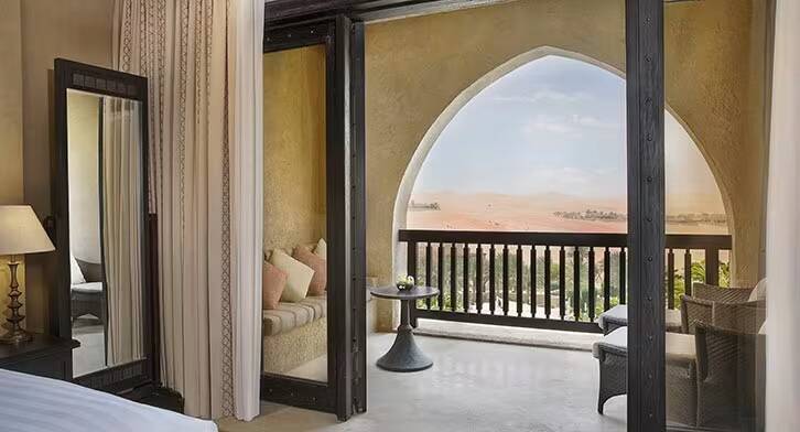 Deluxe Balcony Room - King bed