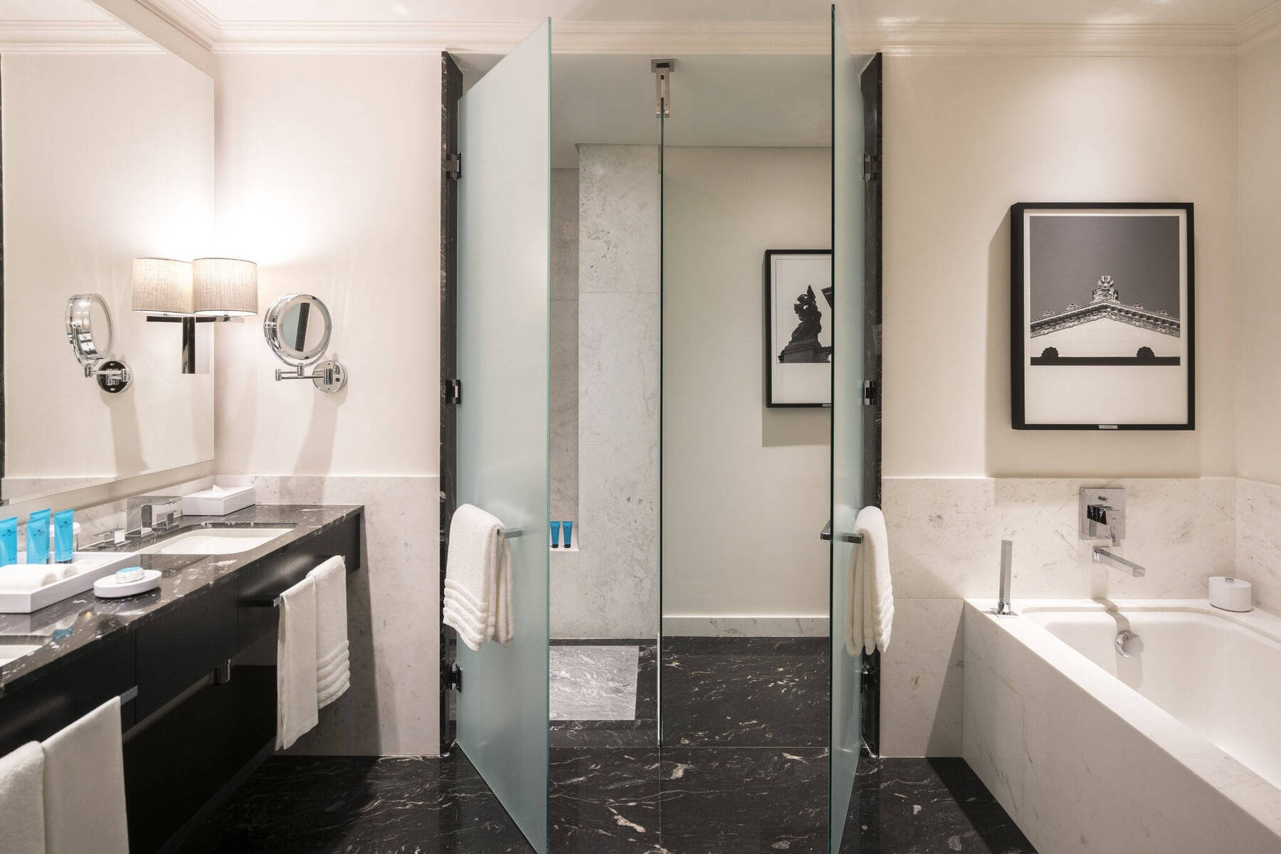 Deluxe Junior Suite