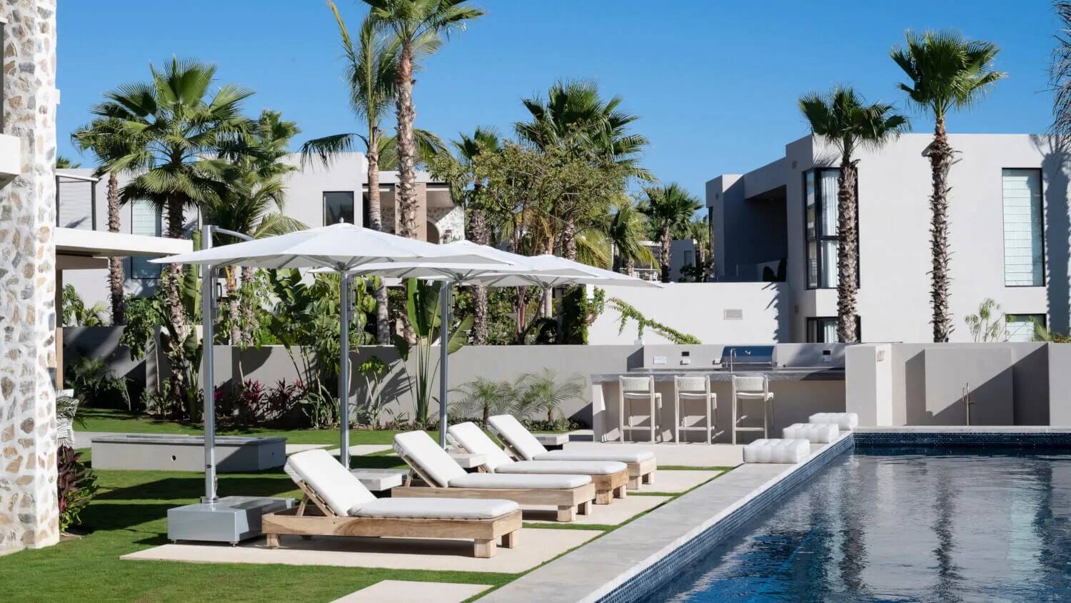 Nido: Five Bedroom Oceanview Casa with Pool