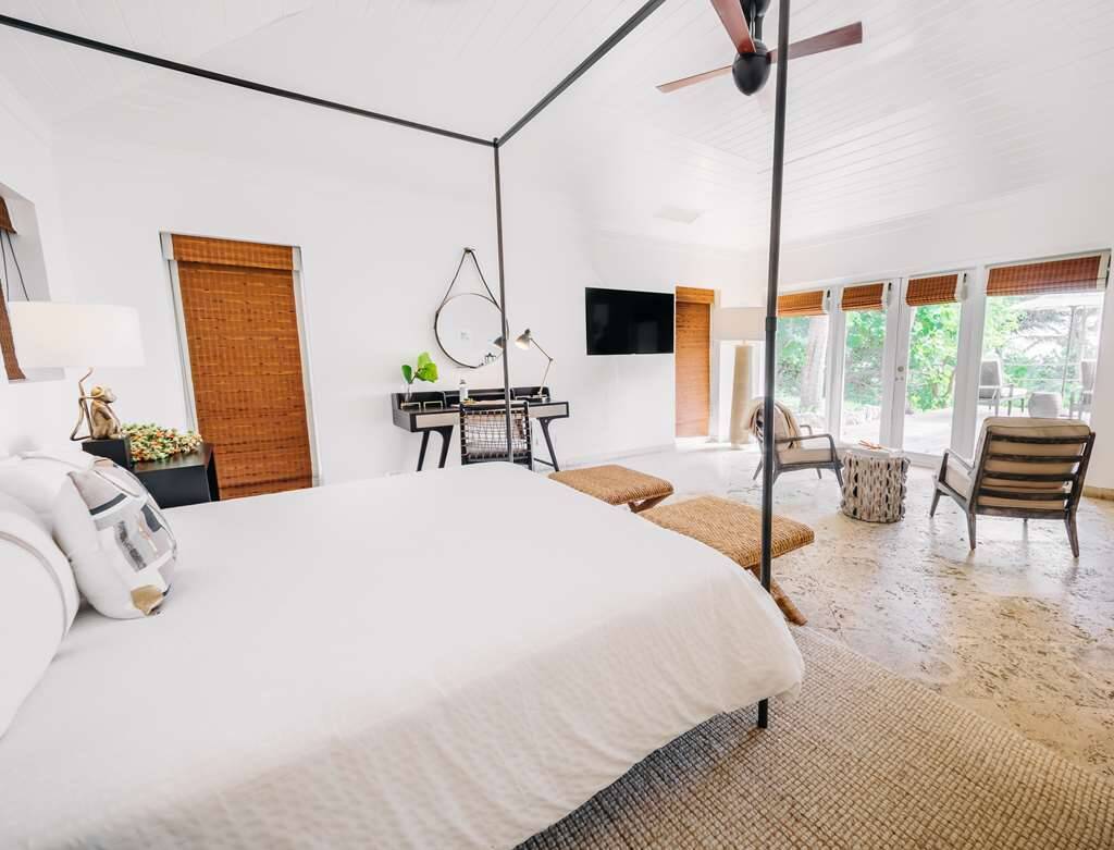 TWO BEDROOM OCEAN FRONT COTTAGE 