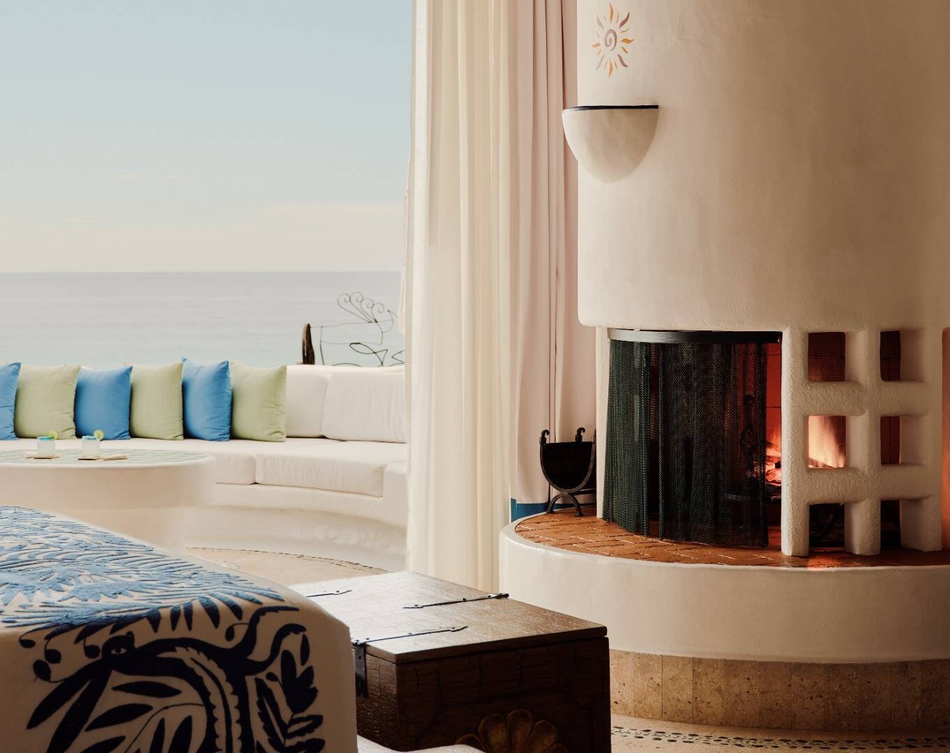 Oceanfront Rooftop Terrace King Junior Suite