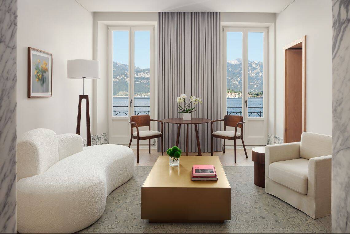 Deluxe Suite Lake View