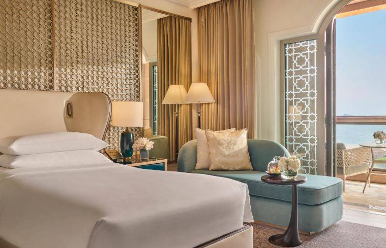 Deluxe Sea View King Room