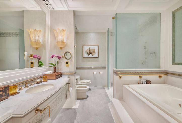 Sea View Suite
