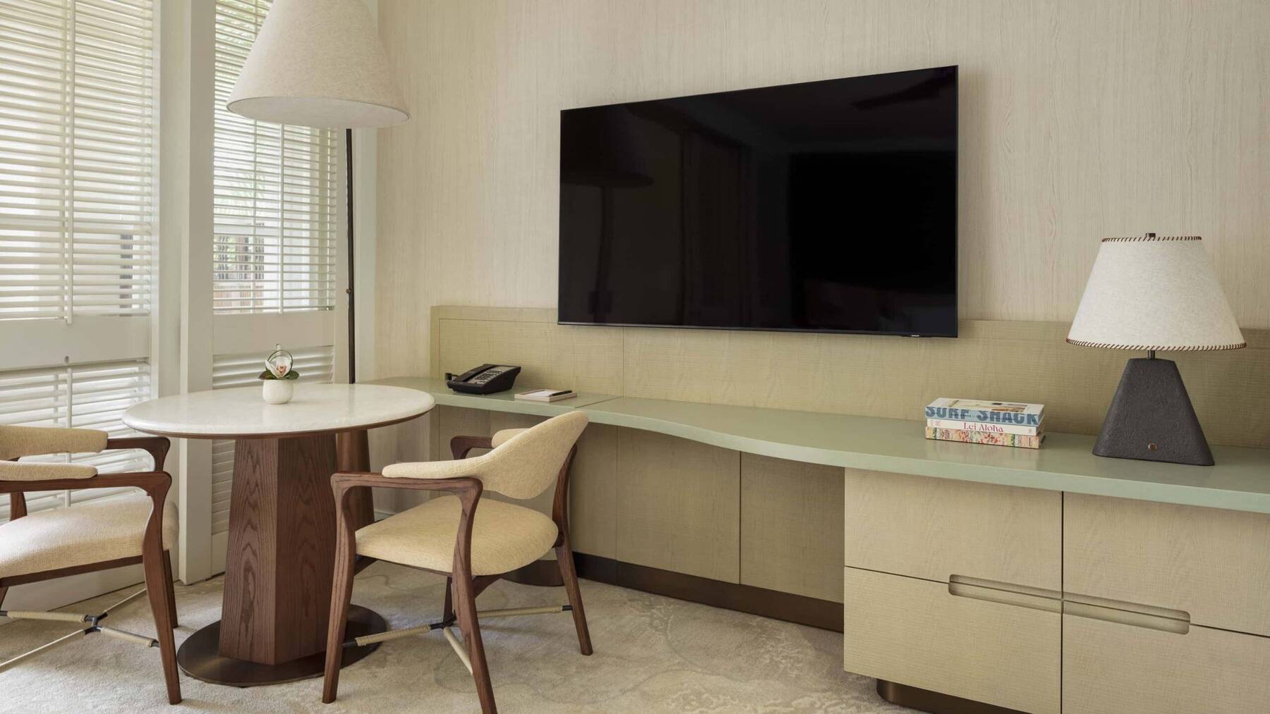 Accessible Oceanfront Studio Suite King
