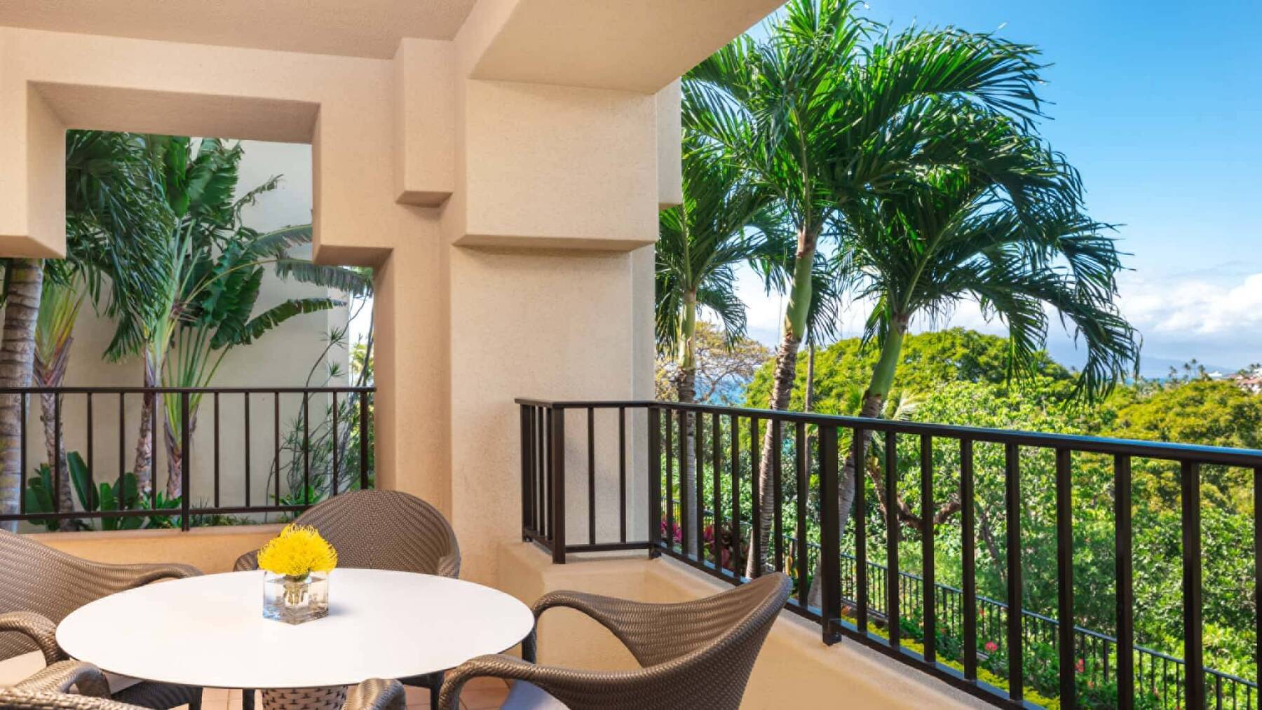 Deluxe Garden View Executive Suite