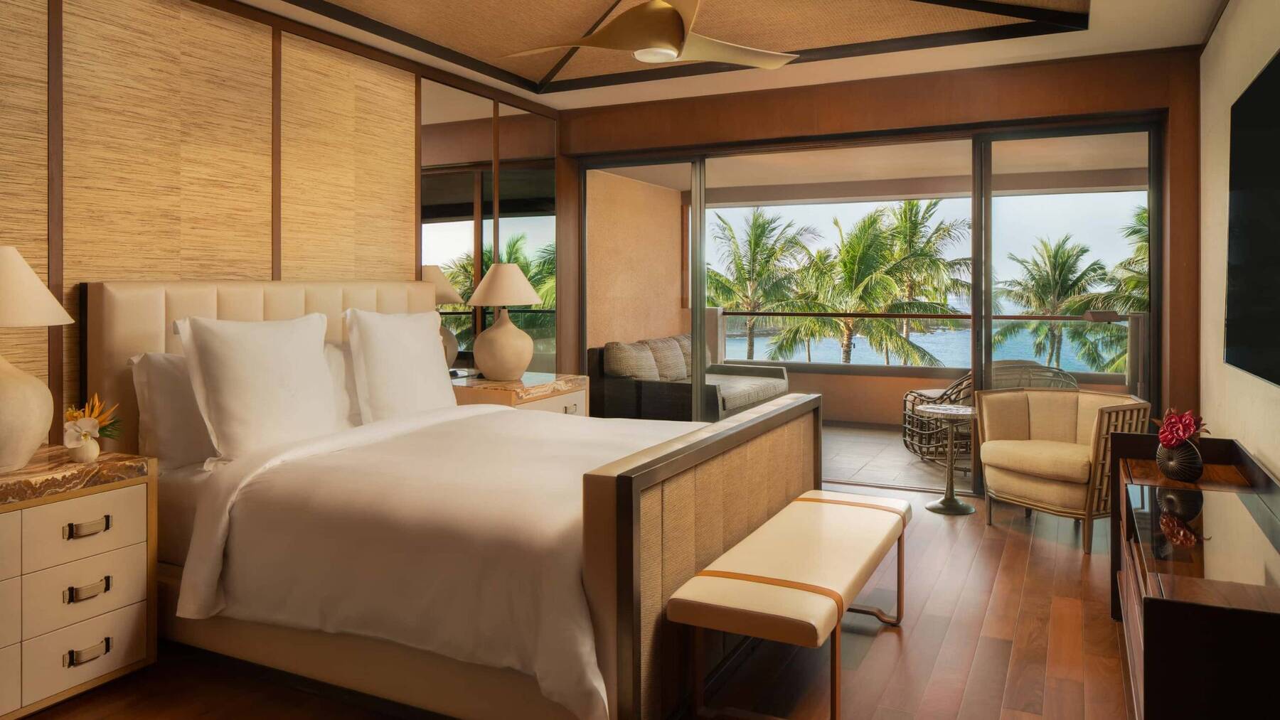 Penthouse Deluxe Suite