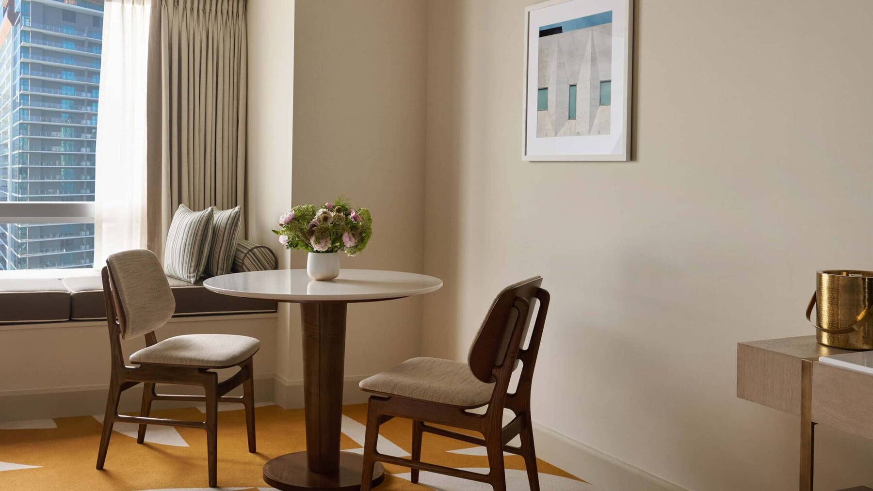 Bayfront Accessible King Bed