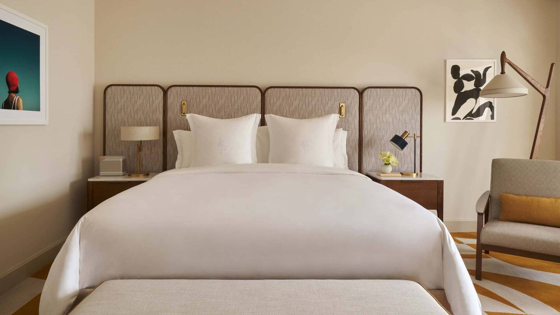 Bayfront Accessible King Bed