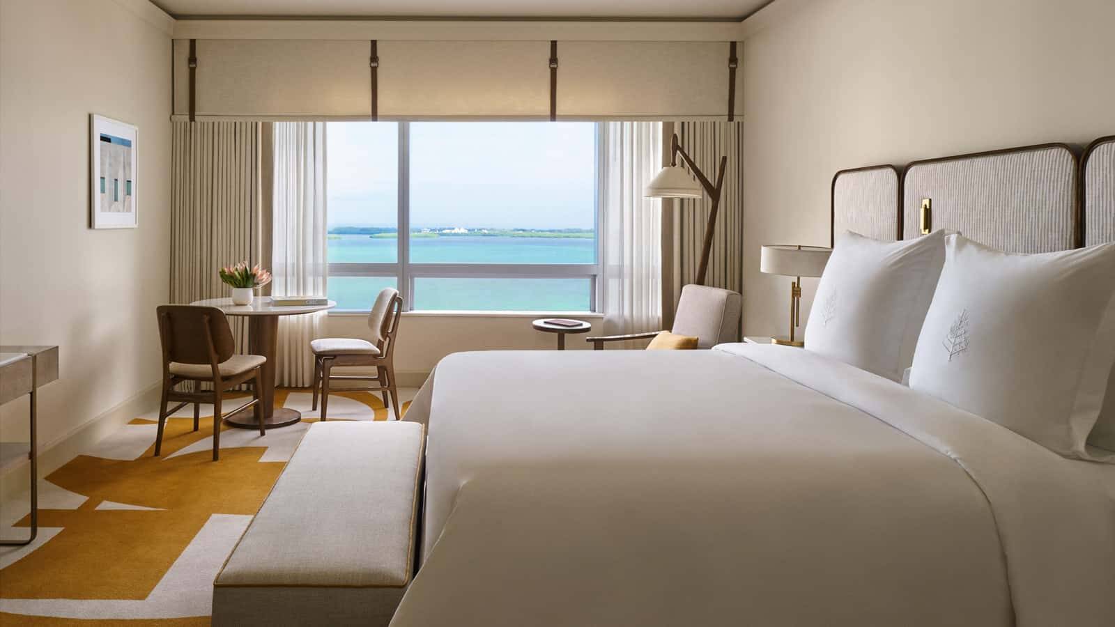 Premier Bayfront Room King Bed