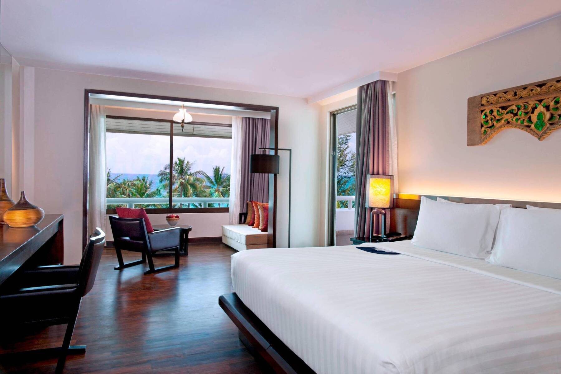 GUEST ROOM KING, OCEAN VIEW TERRACE