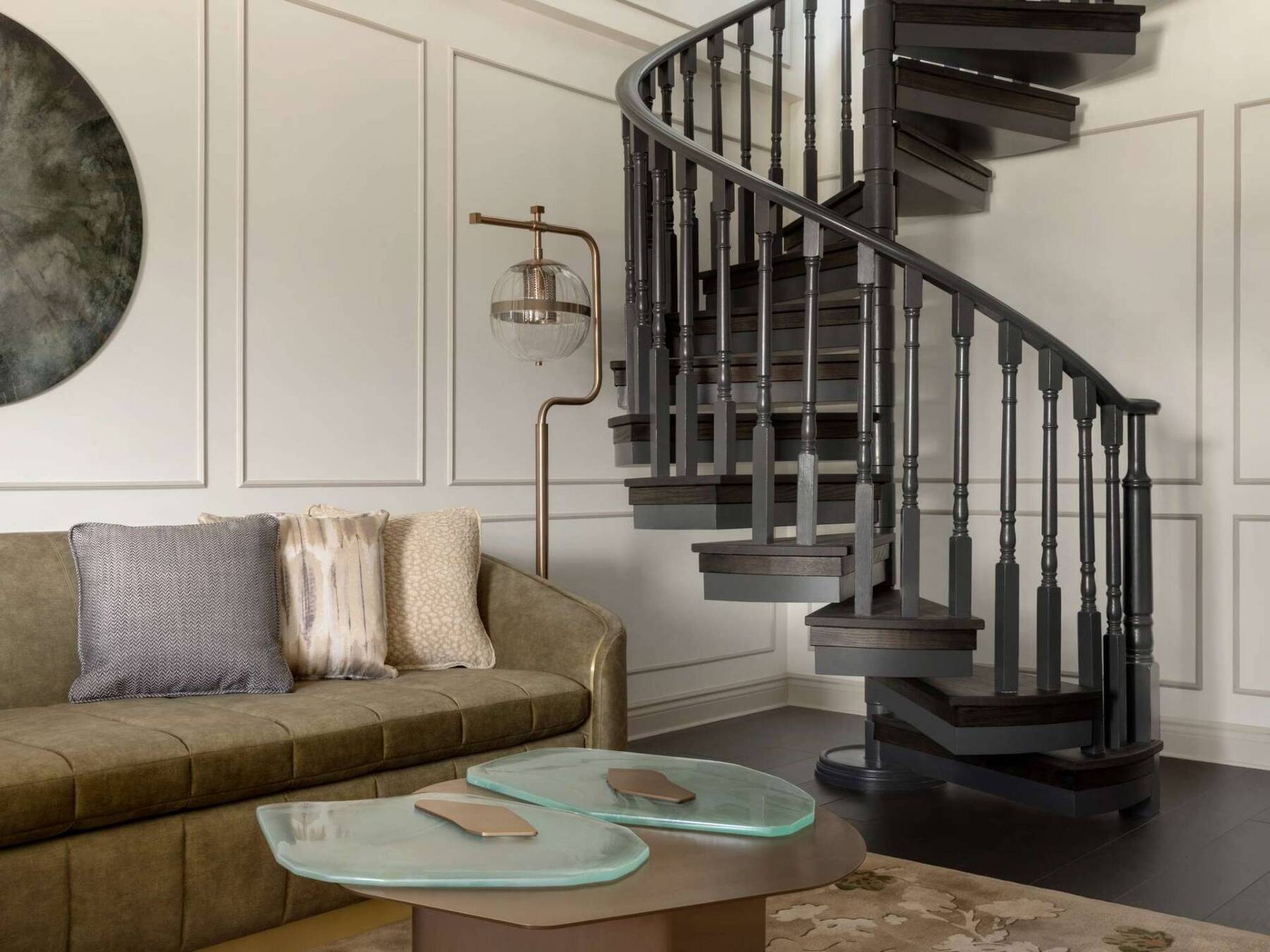 Whitehorn Suite