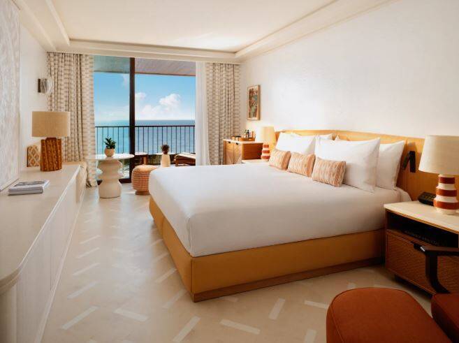 MANDARIN SEA VIEW ROOM