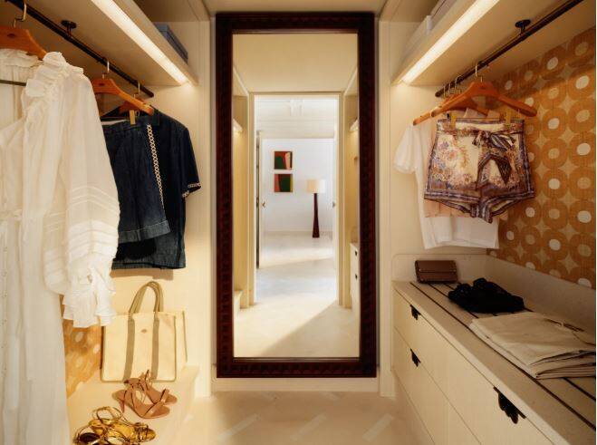 DELUXE SEA VIEW SUITE