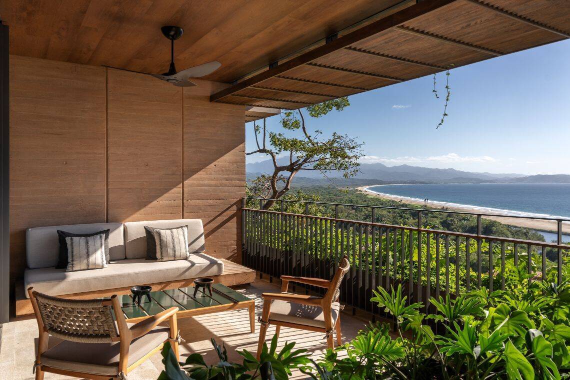 TWO STORY FIVE BEDROOM PENTHOUSE, PRIVATE POOL AND TERRACE