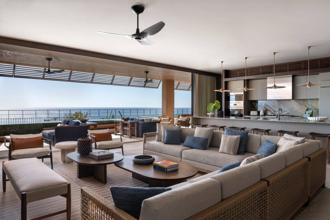 TWO STORY FIVE BEDROOM PENTHOUSE, PRIVATE POOL AND TERRACE