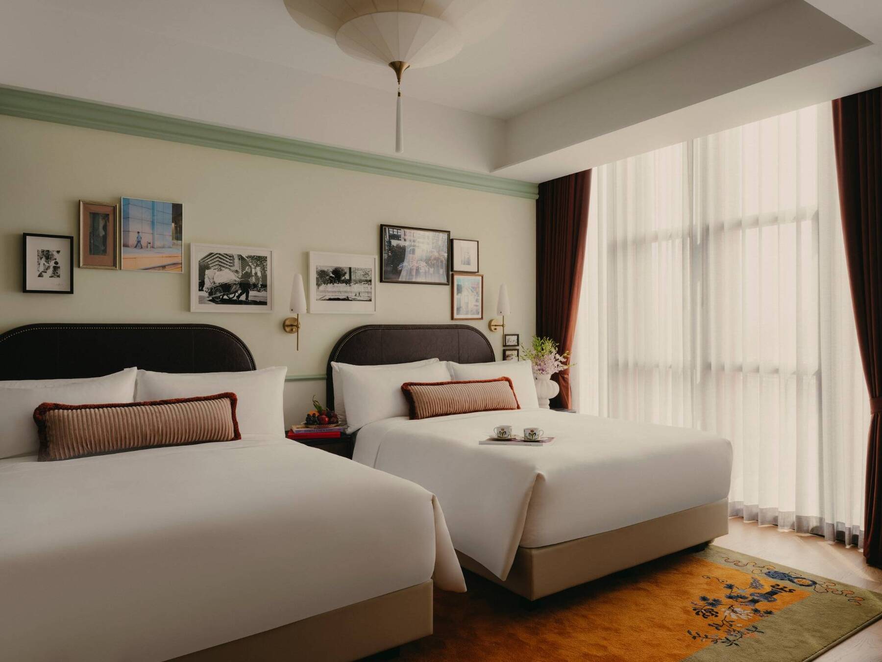 TWO QUEEN GRANDE ROOM