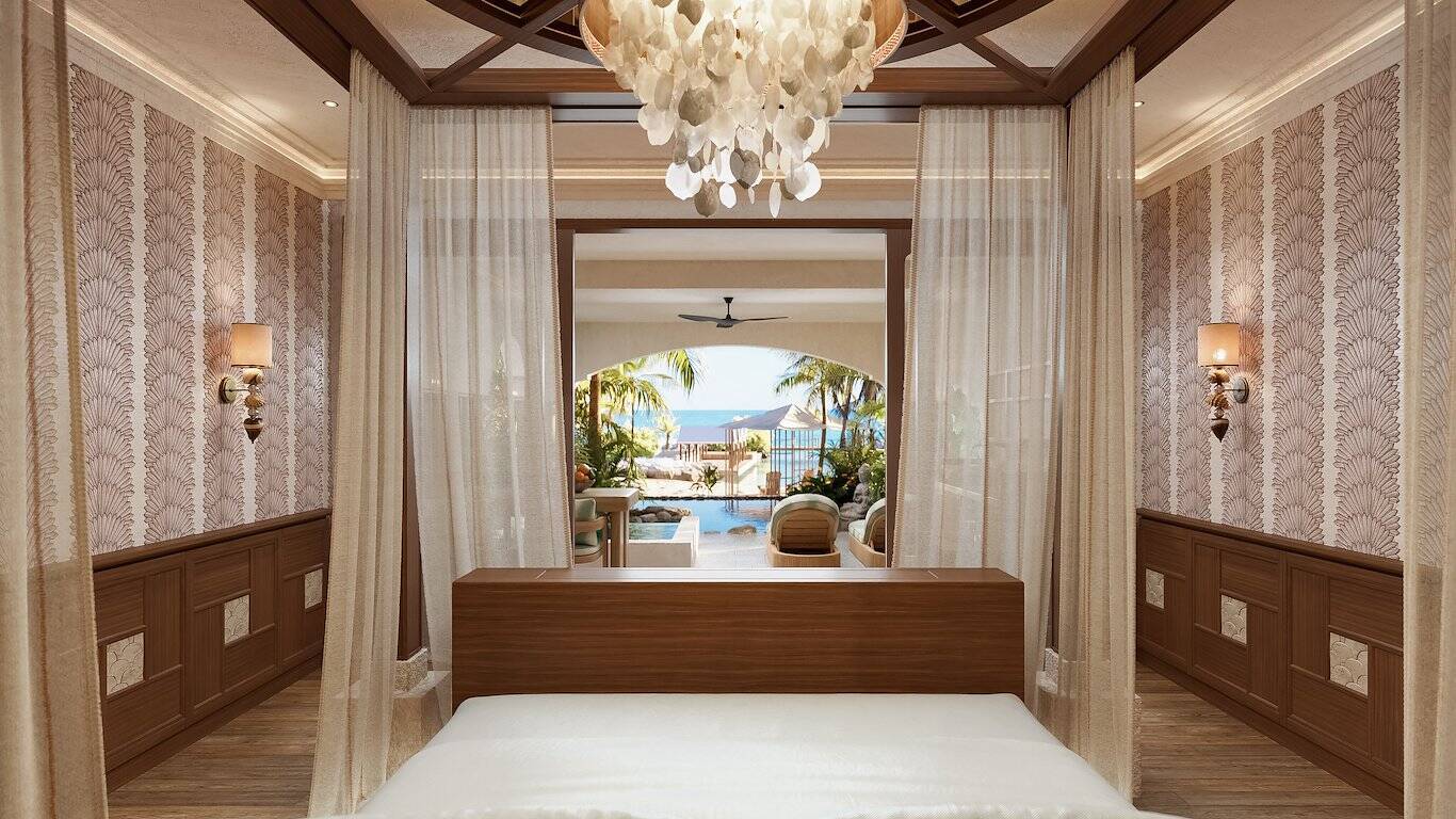 Oceanfront Pool Suite