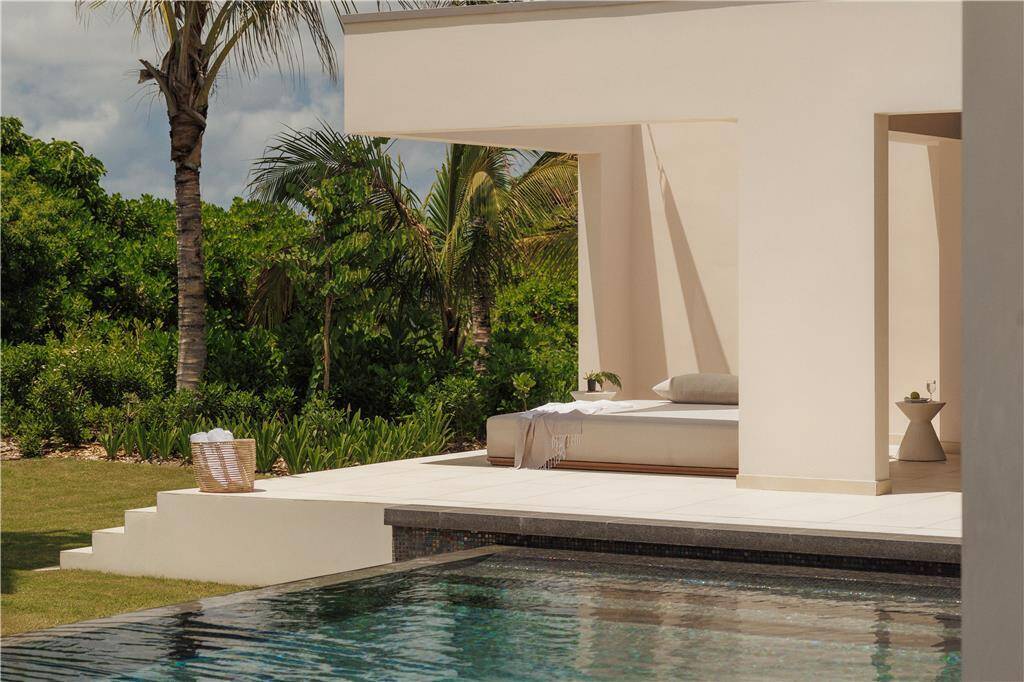 Six-Bedroom Private Pool Villa