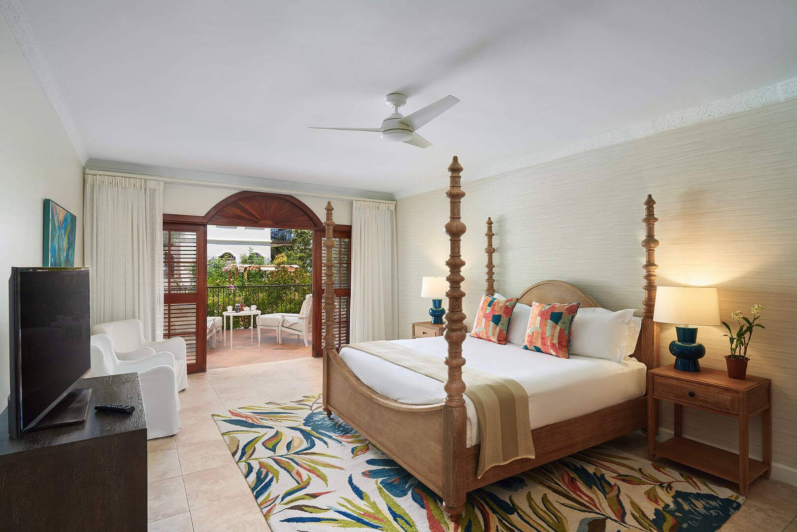 Spanish Courtyard Suite