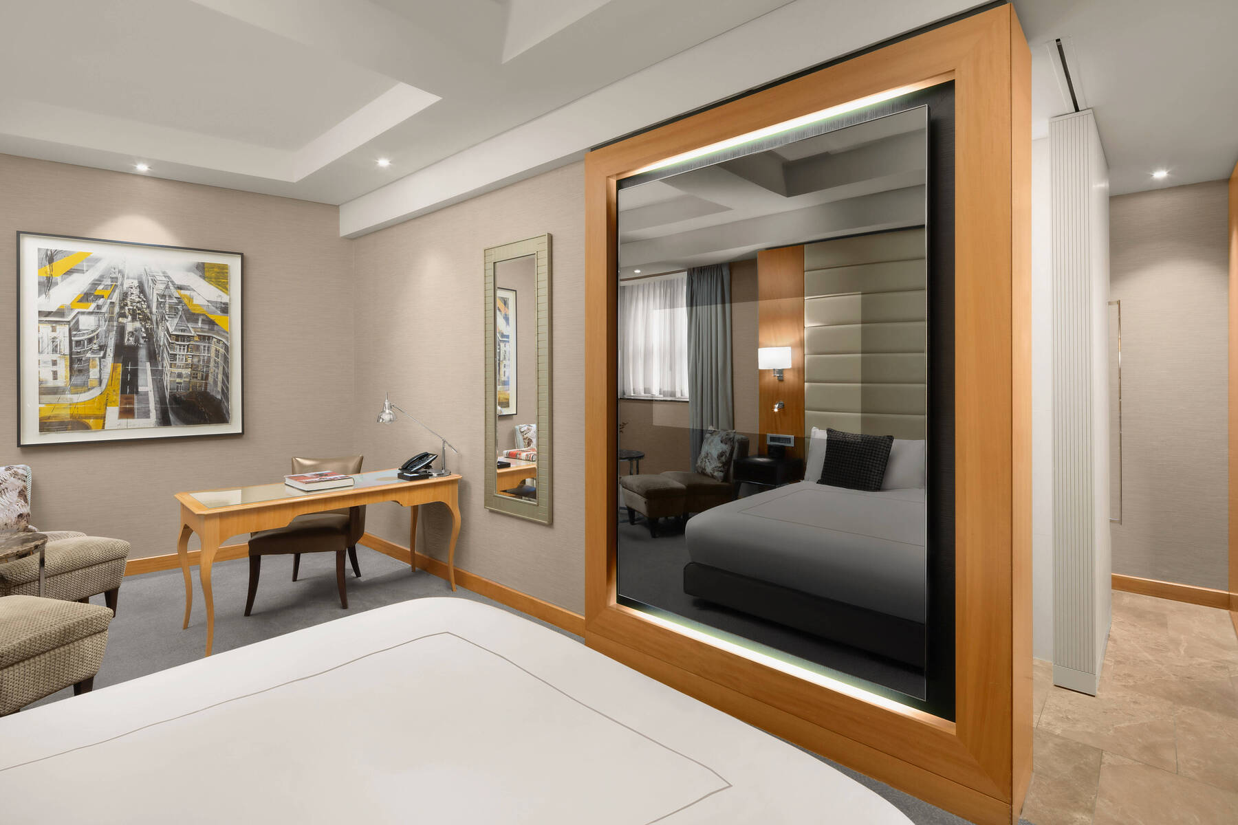Executive Family Accessible Roomm Lounge Access